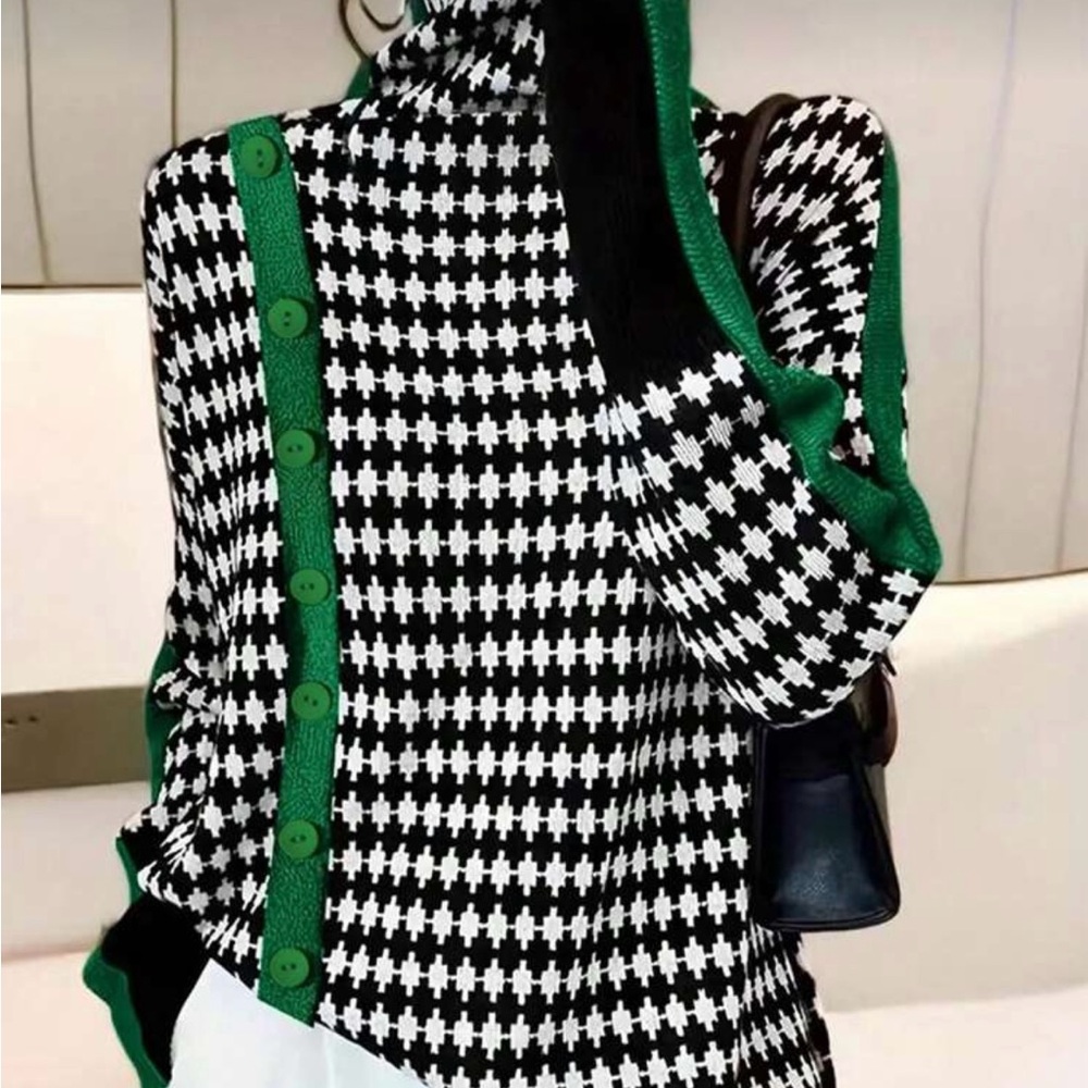 Geometric Women’s Sweater with Turtleneck and Green Accent Design